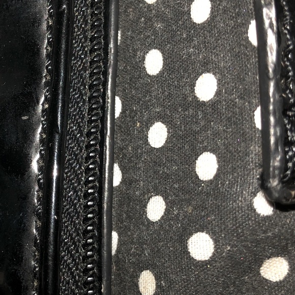 👄Lip Print Purse👄 - Picture 4 of 4